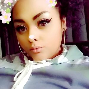 Meet your Posher, Janessa